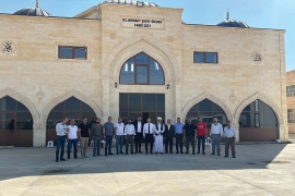 Mardin’de Bir Hayır Külliyesi: Hacı Mehmet Şerif Ökmen Camii Hizmete Açıldı
